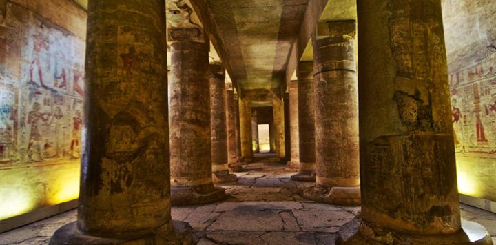 2-interior-of-abydos-temple-of-king-seti-I-in-sohag-egypt